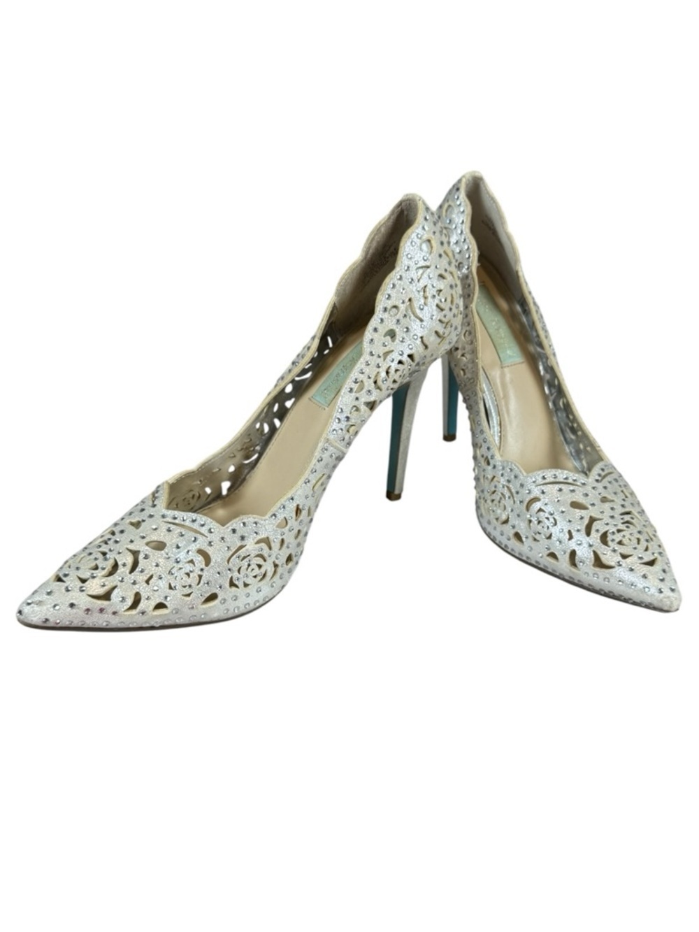 Betsey Johnson Elsa Laser Cut Silver Platinum Crystal-Adorned Heels Size 9